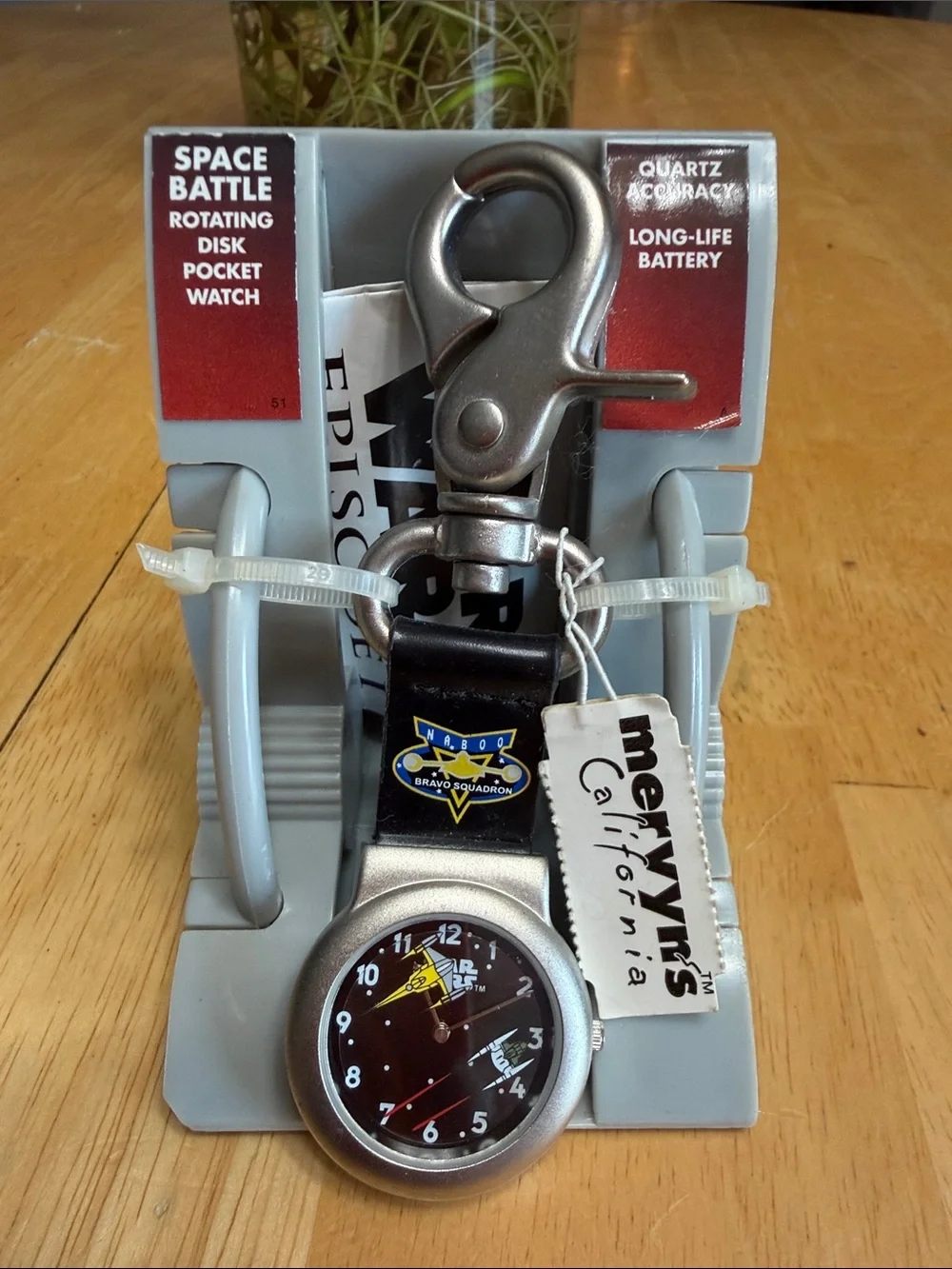 Vintage 1999 Star Wars Episode 1 Nelsonic Space Battle Pocket Watch NIB